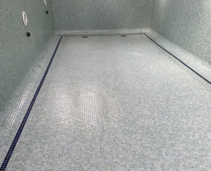 Mosaic-tiled-swimming-pool-in-cleaning-Knutsford-Cheshire-before-845x684